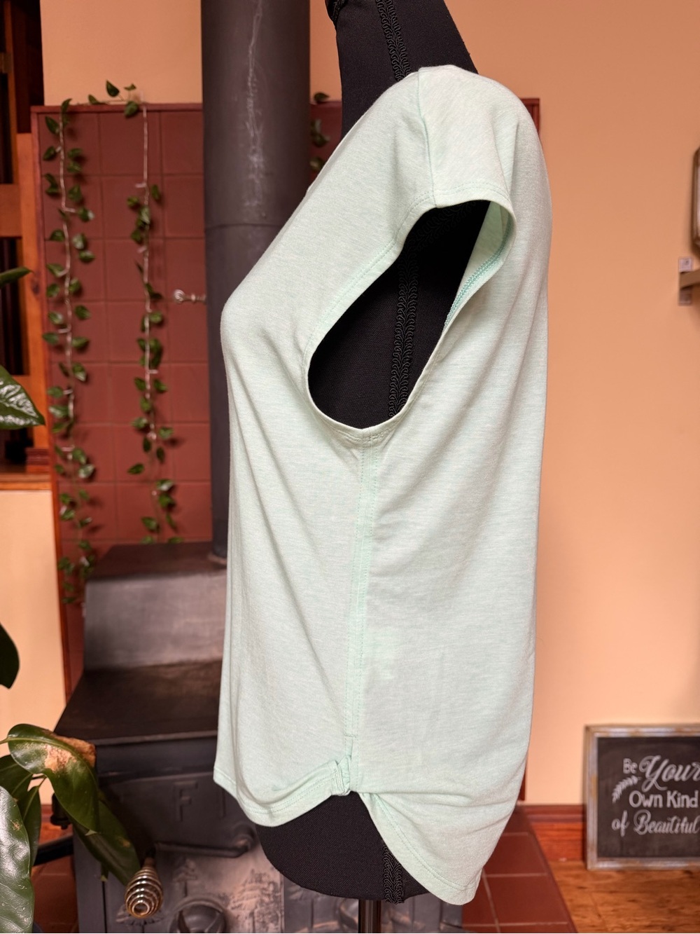 #329- Woman’s Patagonia Twist Top Mint Green Short Sleeve Women's Tee - Picture 7 of 9